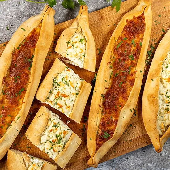 Recept: Turkse pide met kaas
