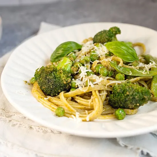 Recept: Pasta pesto met groene groenten