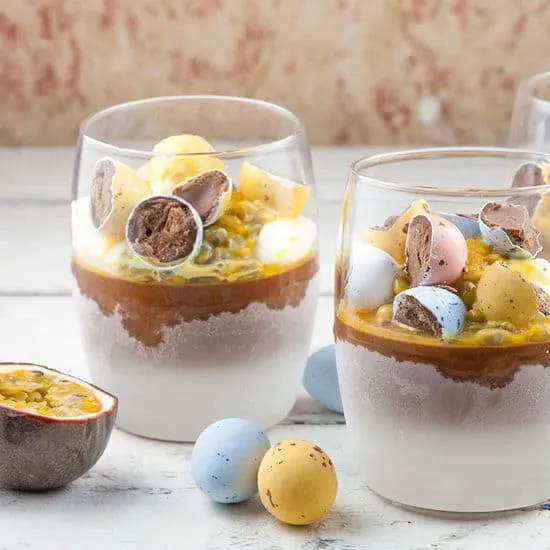 Chocolade parfait met passievrucht