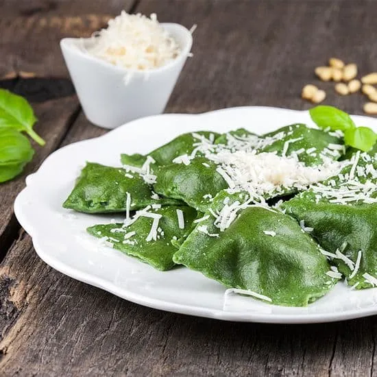 Spinazie en ricotta ravioli