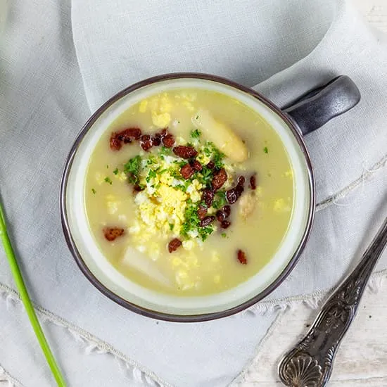 Recept: Aspergesoep met spekjes