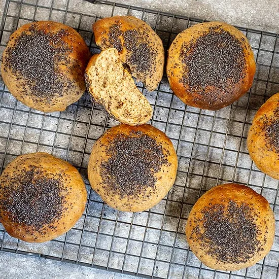 Recept: Zachte volkoren bolletjes