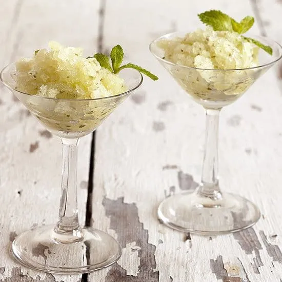Suikervrije meloen granita met munt