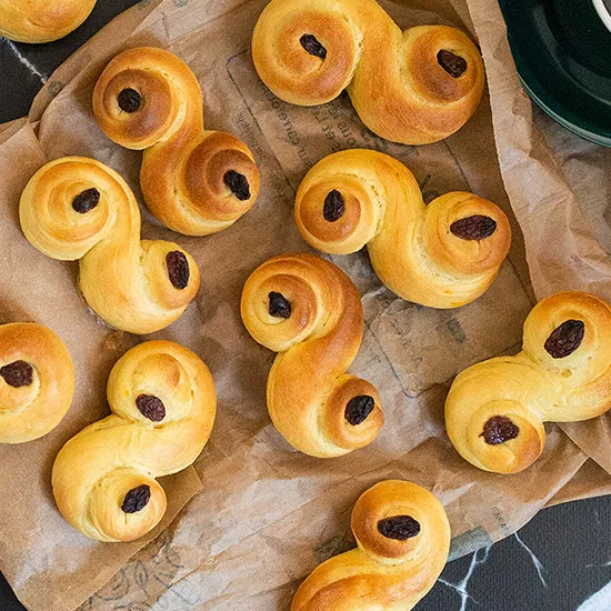Recept: Zweedse saffraanbroodjes