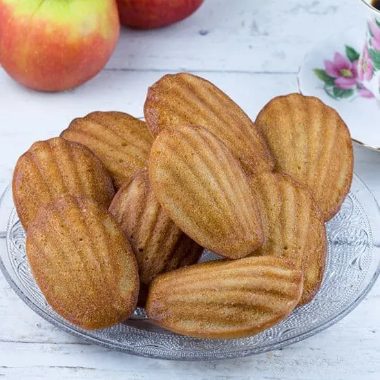 Recept: Appel en kaneel madeleines