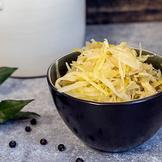 Recept: Zelf wijnzuurkool maken