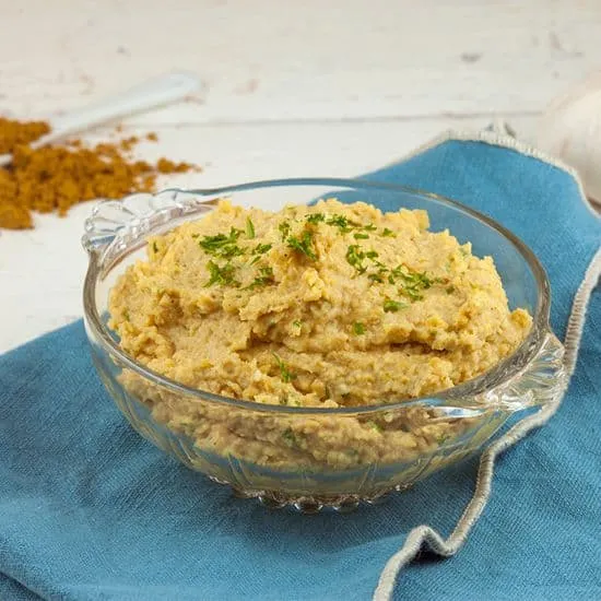 Recept: Hummus met ras el hanout