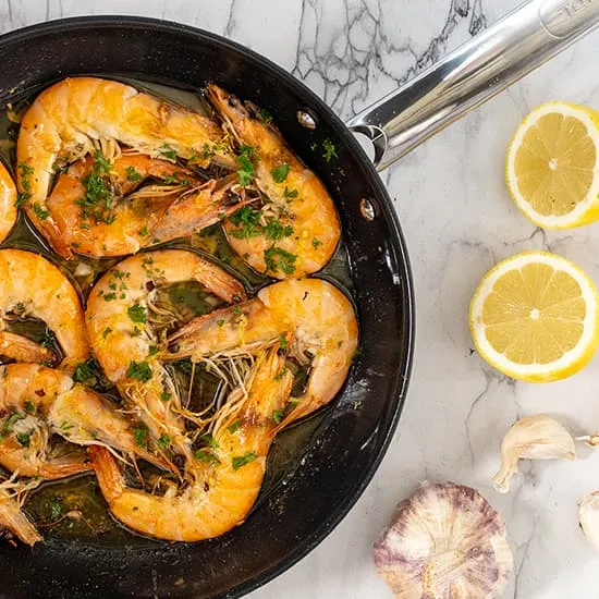 Recept: Knoflookgarnalen met witte wijn