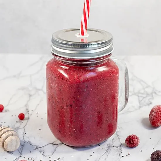 Recept: Rood fruit smoothie