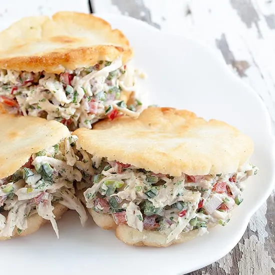 Recept: Zelf arepas maken (maïsbroodjes)