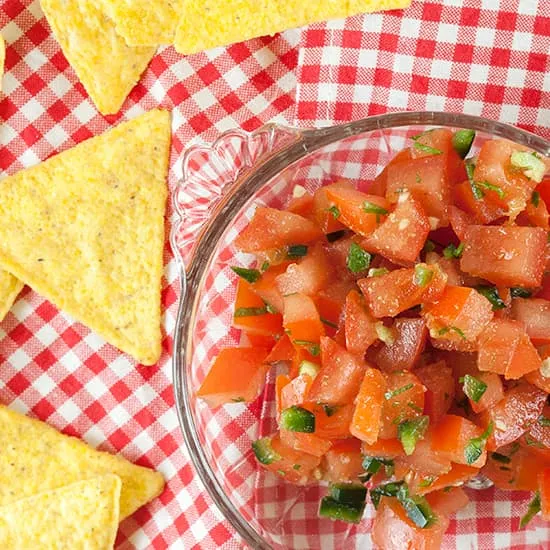 Recept: Snelle tomatensalsa