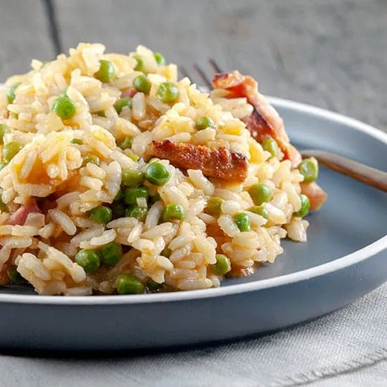 Risotto met chorizo en erwtjes