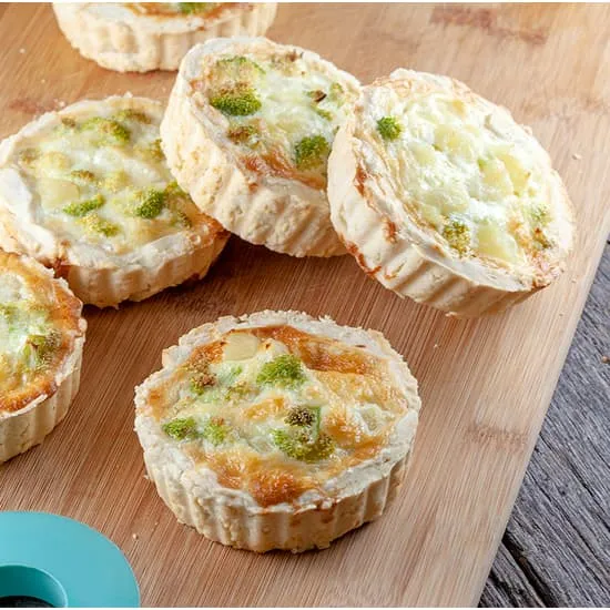Recept: Mini quiches met ananas