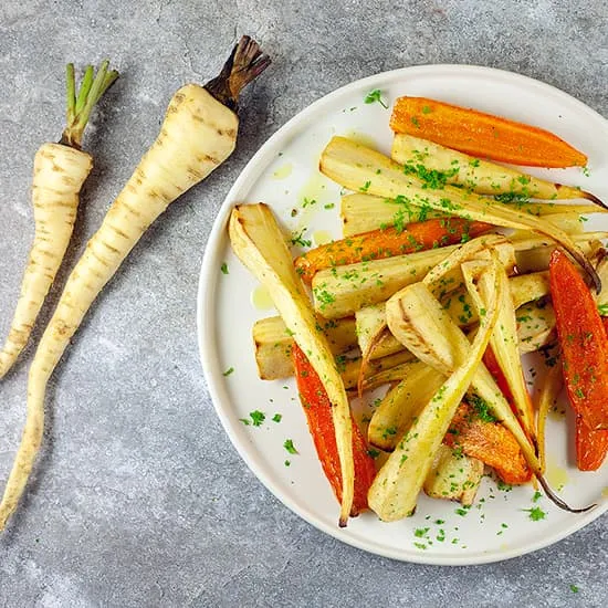 Recept: Pastinaak en wortel uit de oven