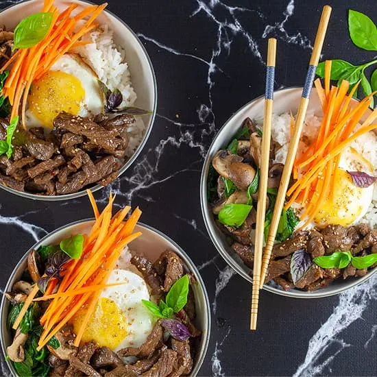 Recept: Bibimbap met biefstuk