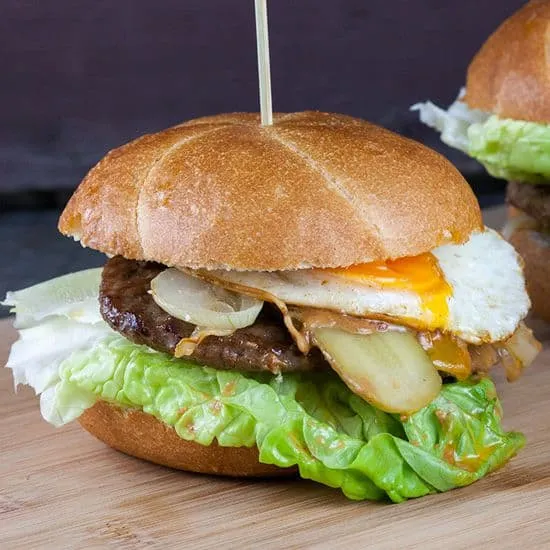 Recept: Satéburgers