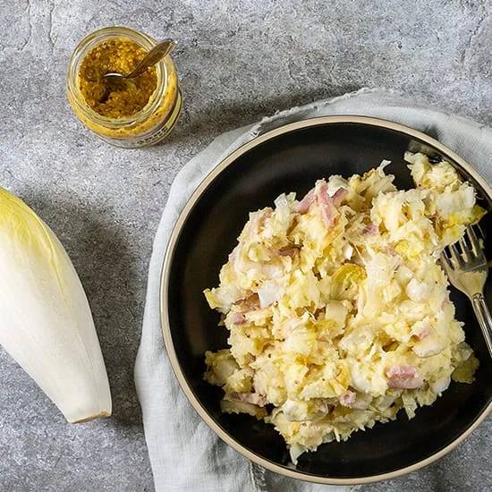 Recept: Witlof stamppot met ham en kaas