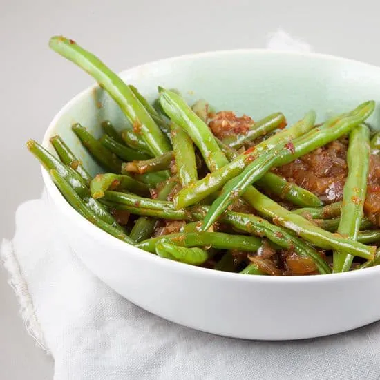 Recept: Sajoer boontjes