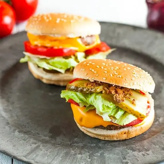 Klassieke cheeseburger