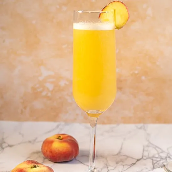 Recept: Bellini cocktail