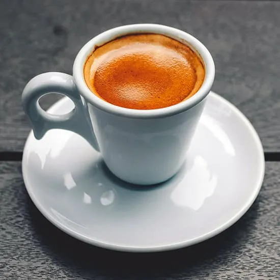 Recept: In 5 stappen zelf een overheerlijke espresso maken