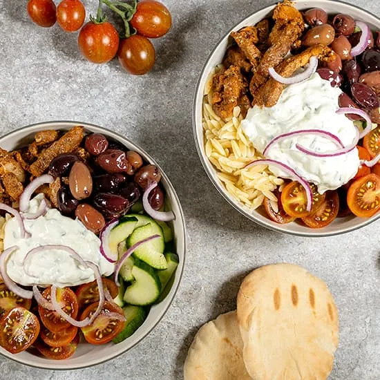 Recept: Griekse bowl met gyros en tzatziki