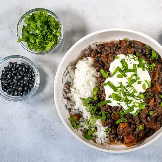 Recept: Zwarte bonenschotel uit de slowcooker