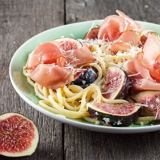 Recept: Pasta met ham en verse vijgen