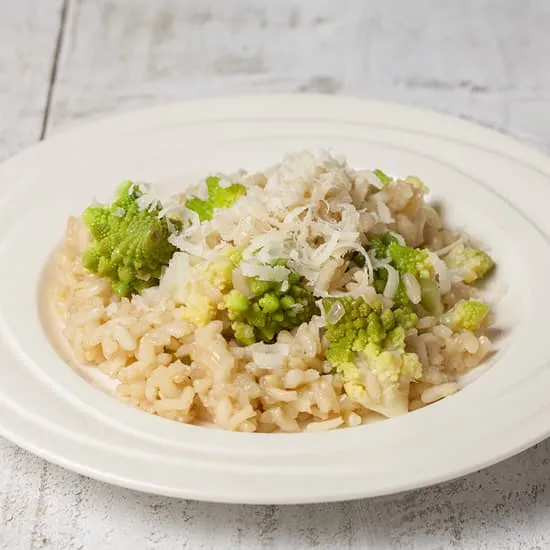 Vegetarische risotto met romanesco