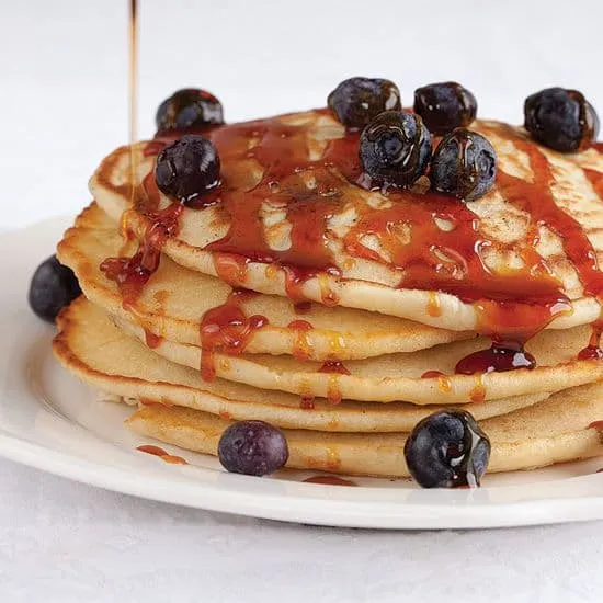 Recept: Pannenkoeken met blauwe bessen