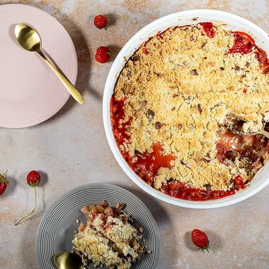 Recept: Rabarber crumble met aardbei