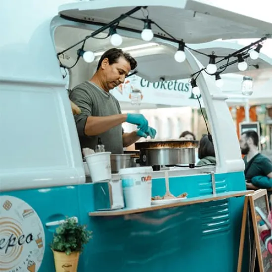 Recept: De beste tips voor het organiseren van een foodtruck festival