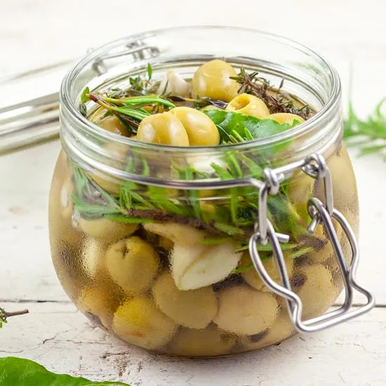 Recept: Zelf olijven marineren