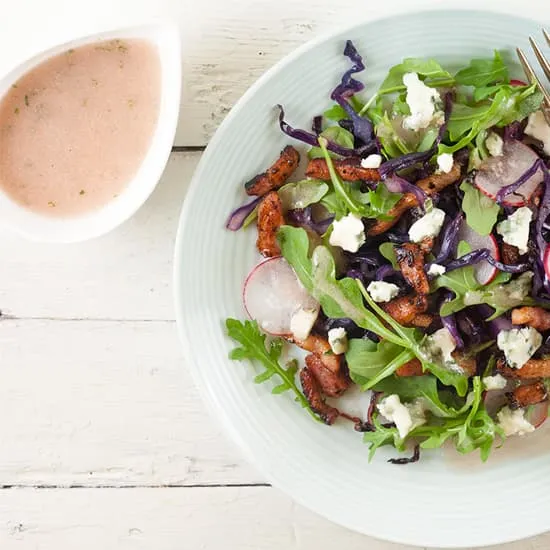Recept: Gebakken rode kool salade met blauwe kaas