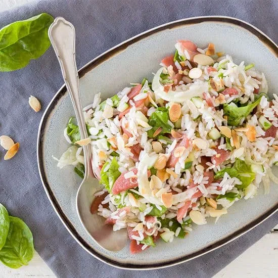 Recept: Rijstsalade met stoofpeertjes