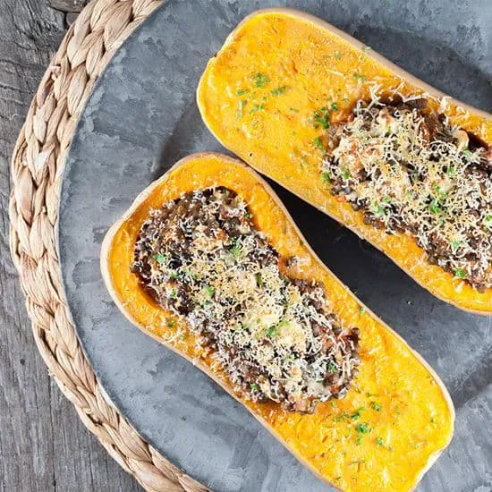 Recept: Flespompoen gevuld met linzen en feta