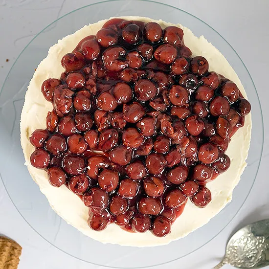 Recept: MonChoutaart met bastogne bodem en kersen