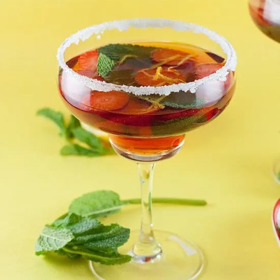 Recept: Aardbeienwijn punch
