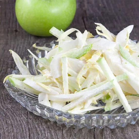 Recept: Knapperige witlofsalade