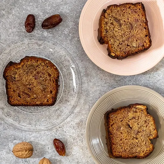 Recept: Dadelcake met walnoten