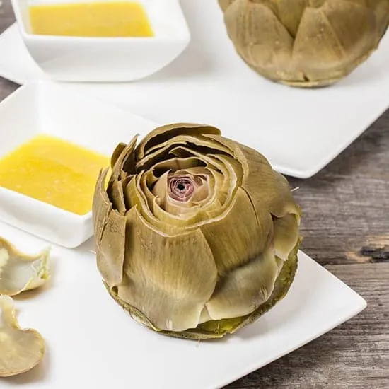 Recept: Artisjokken met sjalot-vinaigrette