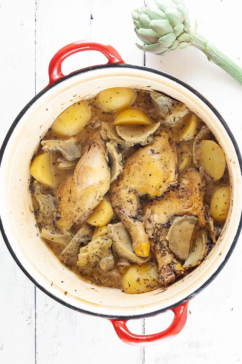 Artisjok met kip en aardappeltjes uit de oven