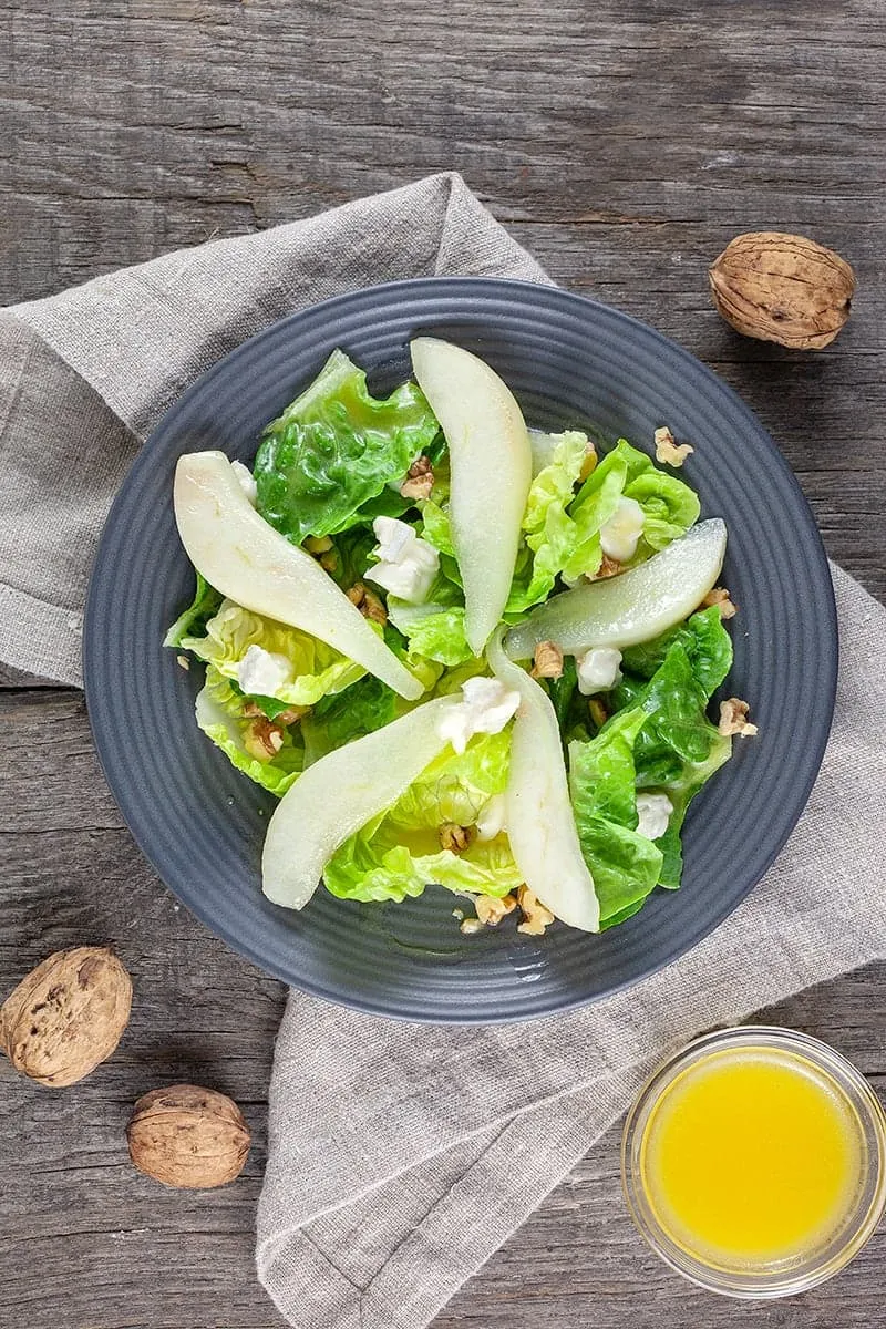 Salade met peer en gorgonzola