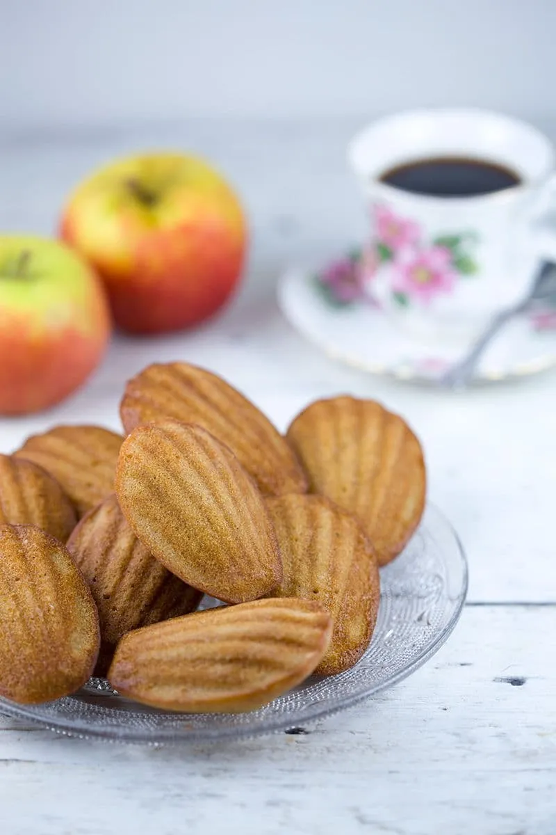 Appel en kaneel madeleines