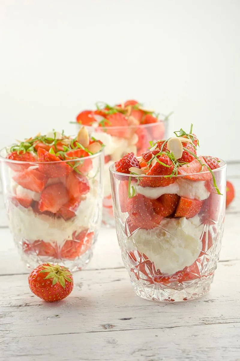Aardbeien-mascarpone toetje