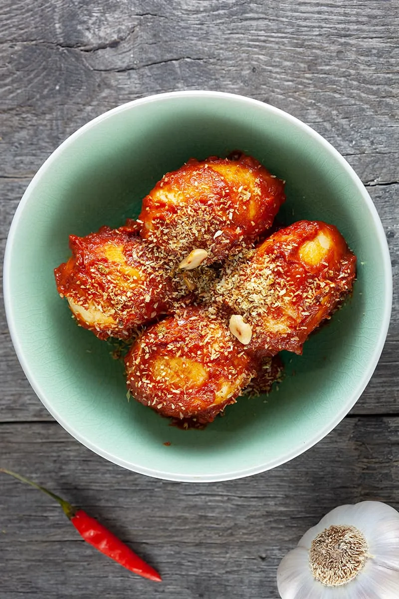Sambal goreng telor