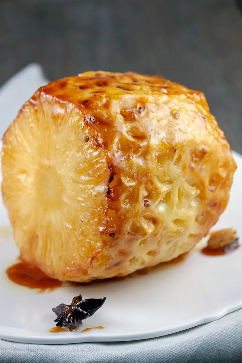 Kruidige ananas uit de oven