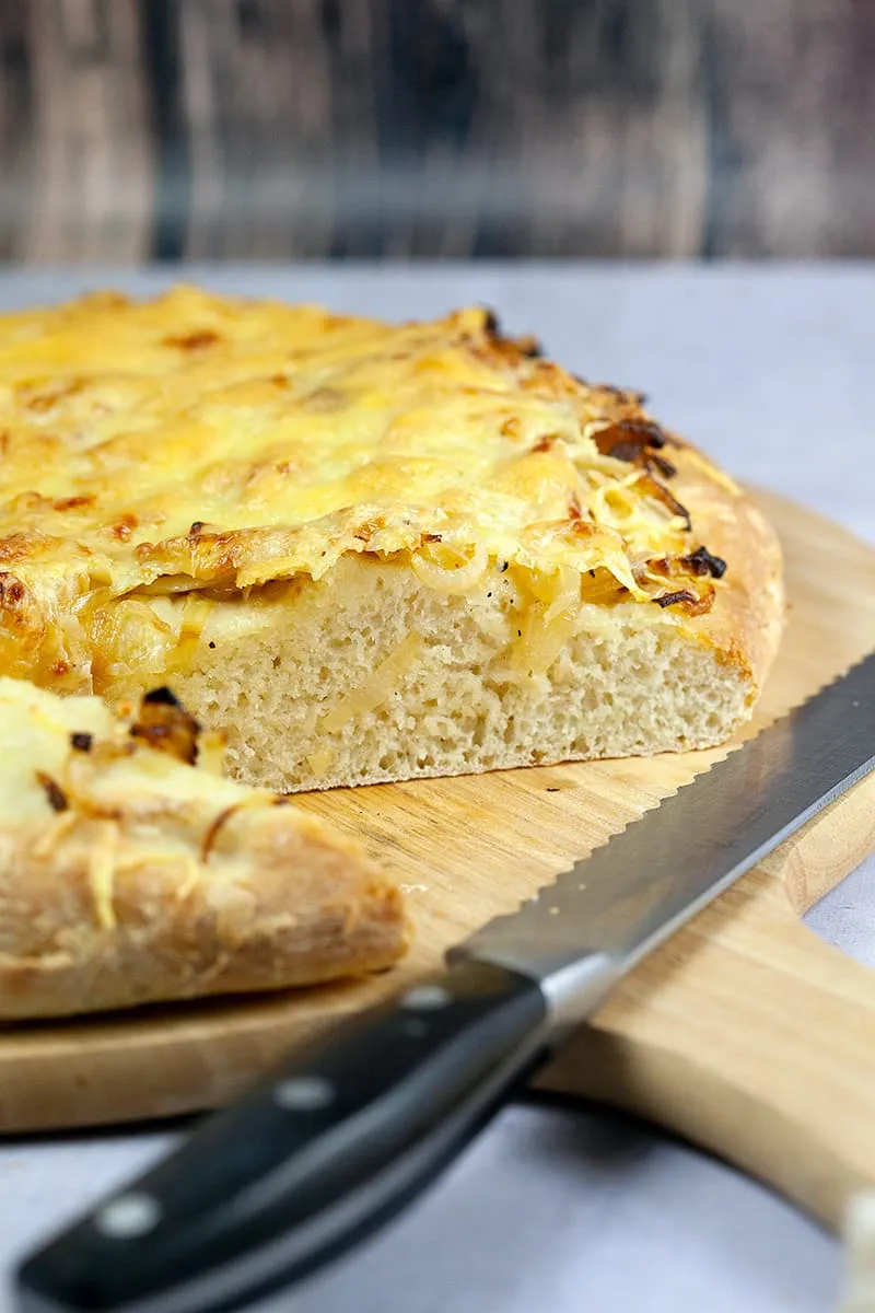 Kaas uienbrood