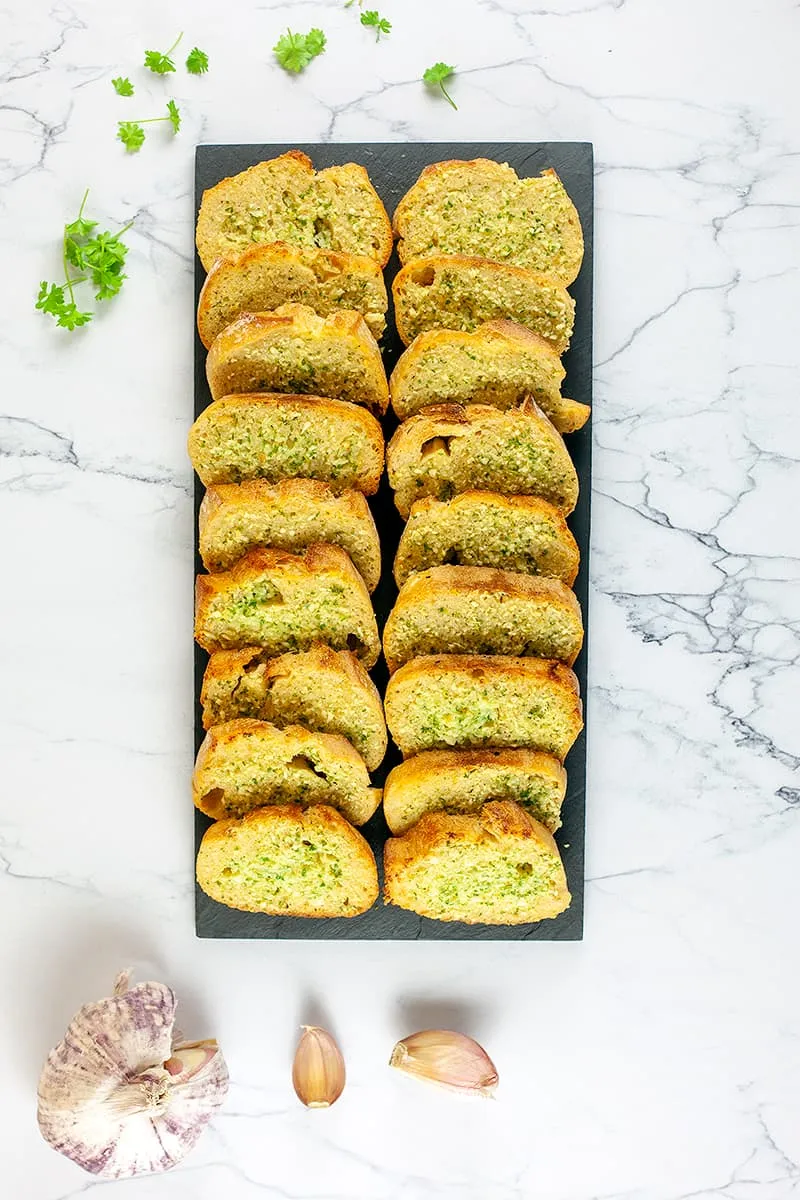 Knoflookbrood