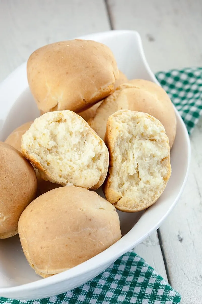 Karnemelkse broodjes